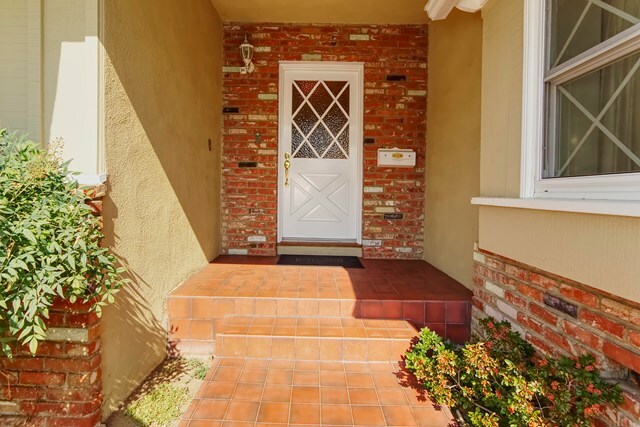 Property Photo:  5834 Cahill Avenue  CA 91356 