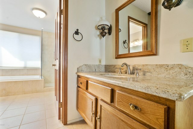 Property Photo:  6084 Shadycreek Drive  CA 91301 