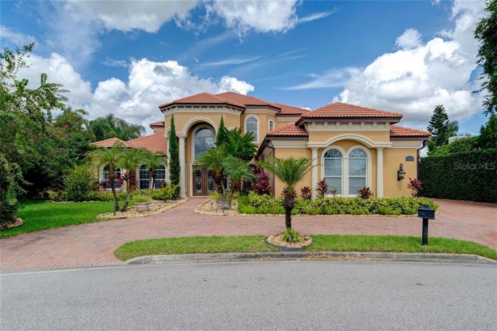 Property Photo:  3119 Grasslands Drive  FL 33803 