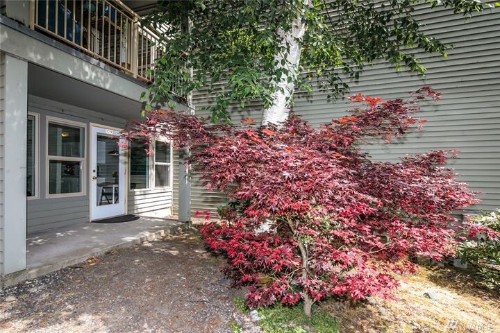 Property Photo:  3700 Alabama St 109  WA 98229 