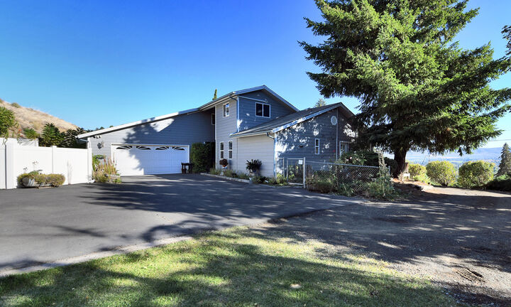 8103 Poplar View Way  Yakima WA 98908 photo