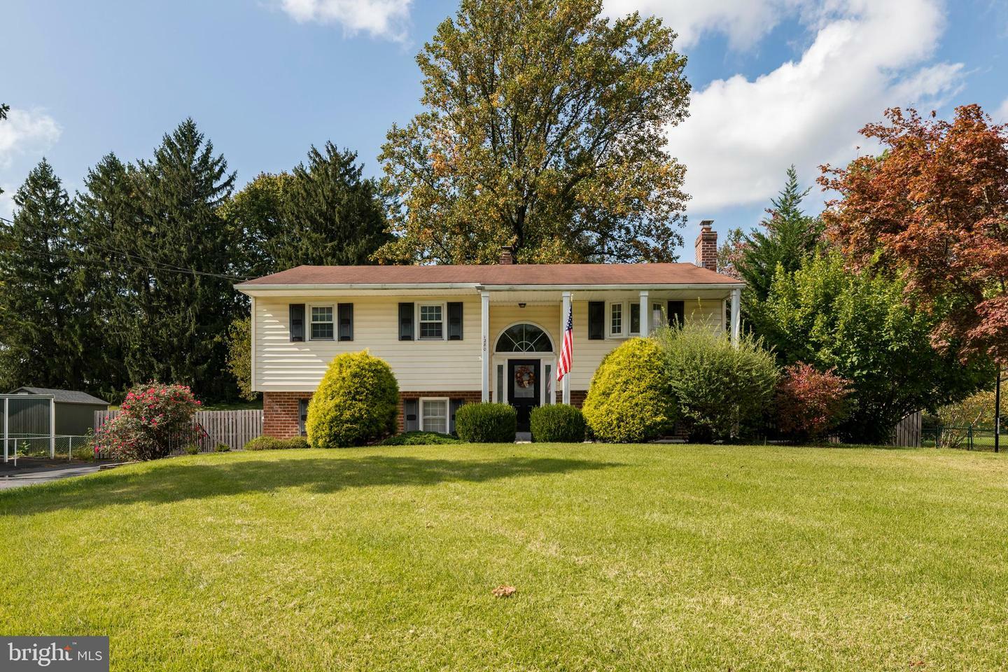 Property Photo:  1280 W Evergreen Drive  PA 19460 