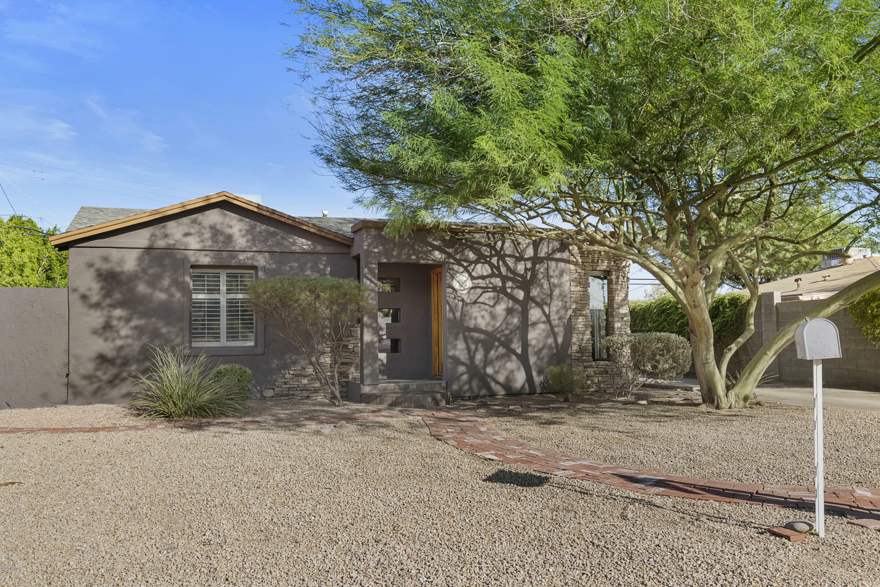 Property Photo:  9637 N Central Avenue  AZ 85020 