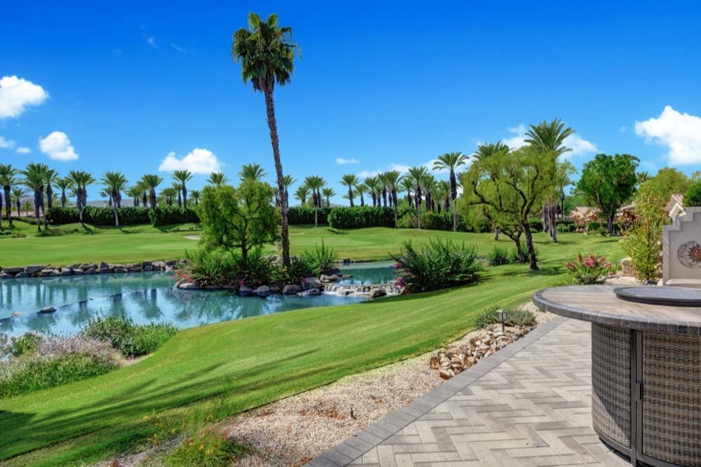 Property Photo: 477 Falcon View Circle CA 92211
