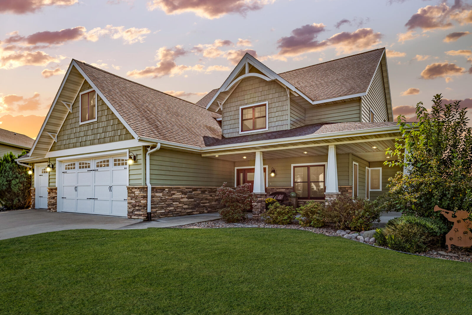 Property Photo:  2340 Gladstone Cv  WI 54650 