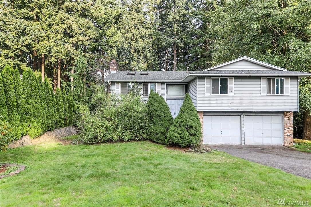 Property Photo:  22625 1st Dr SE  WA 98021 