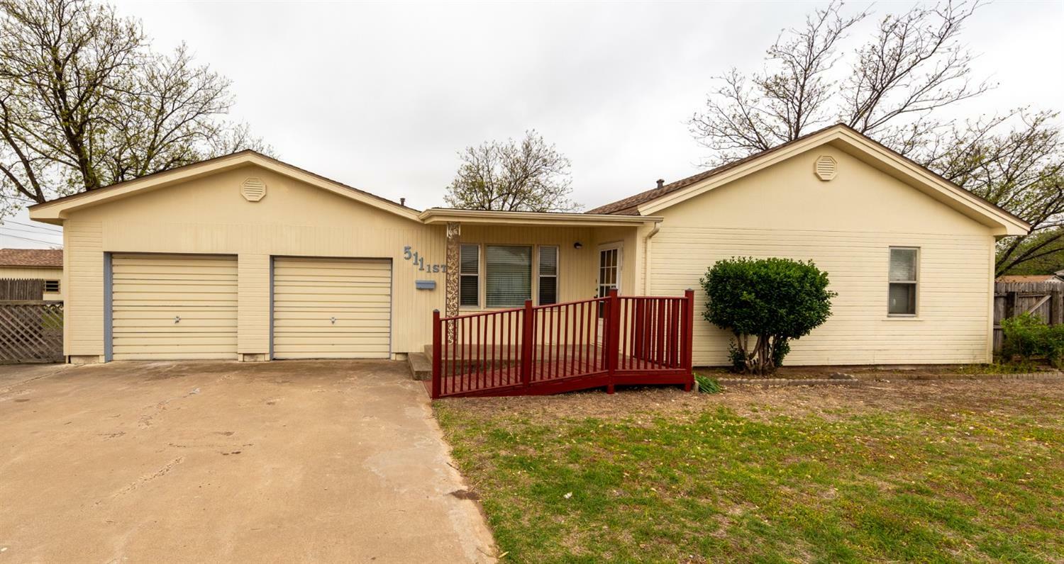 Property Photo:  511 1st Street  TX 79311 