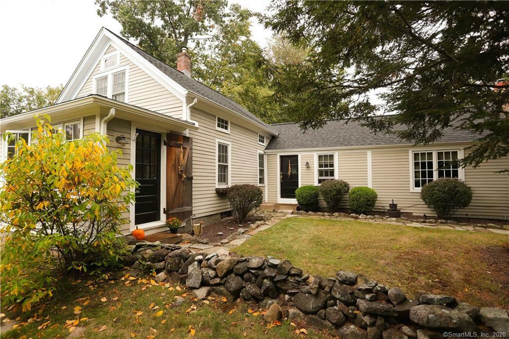 Property Photo:  448 Country Club Road  CT 06001 