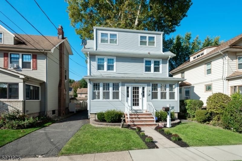 Property Photo: 322 Hemlock St NJ 07204