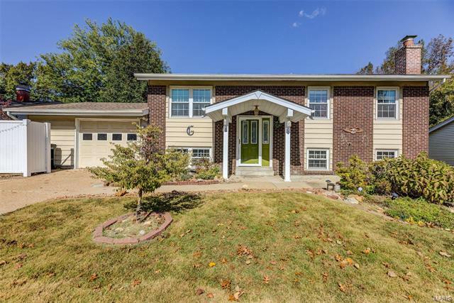 Property Photo: 1313 Greenmar Drive 63026