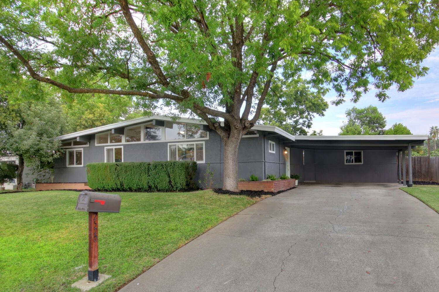 Property Photo:  2520 Landwood Way  CA 95608 