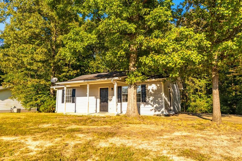 Property Photo:  651 Cash Road NE  GA 30701 