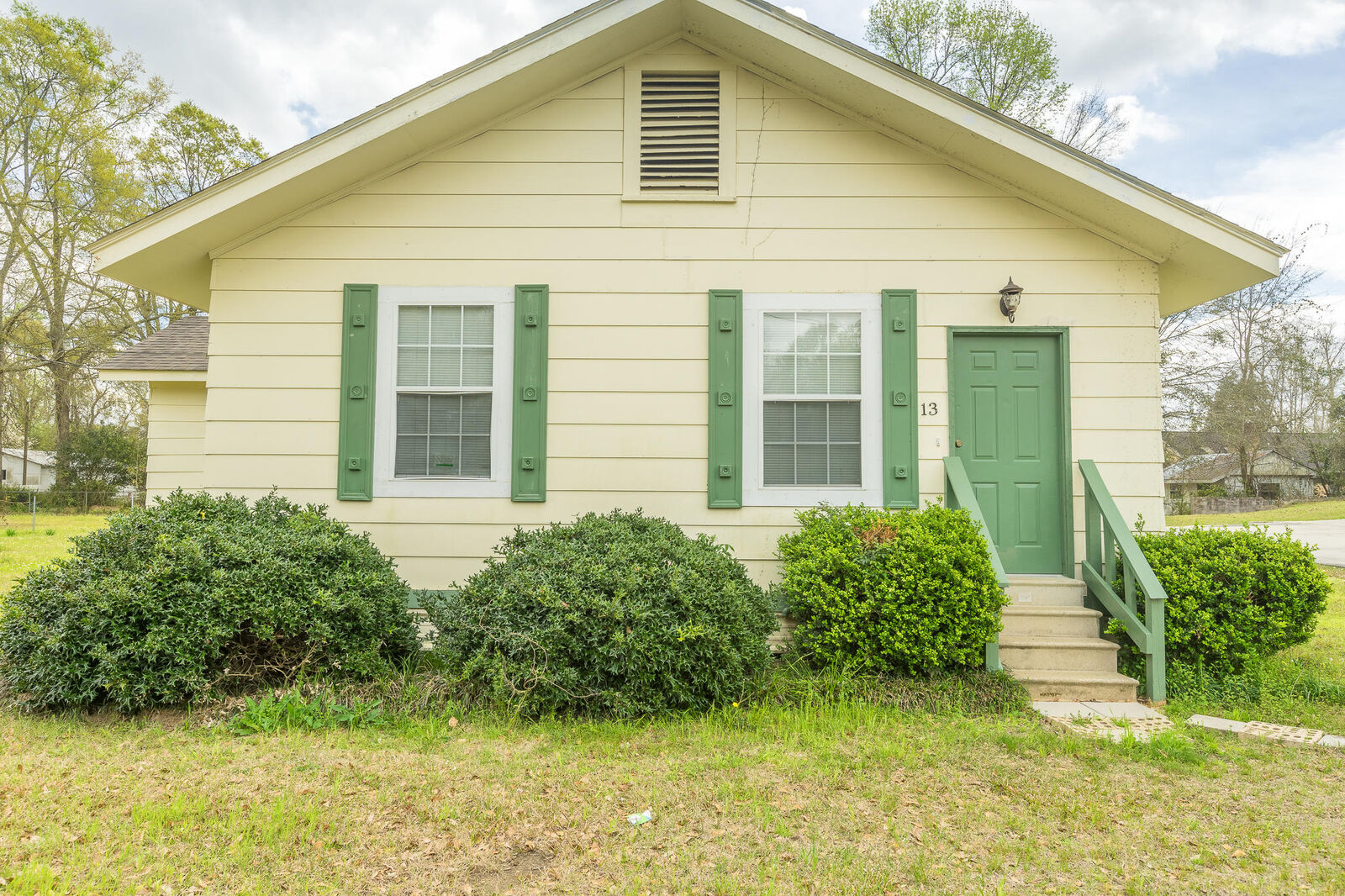 Property Photo: 13 Rawls Springs Rd. MS 39402