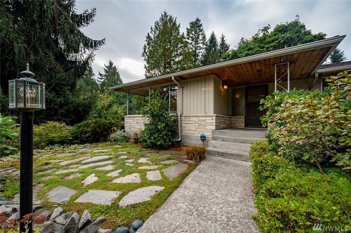 Property Photo:  15605 34th Ave NE  WA 98155 
