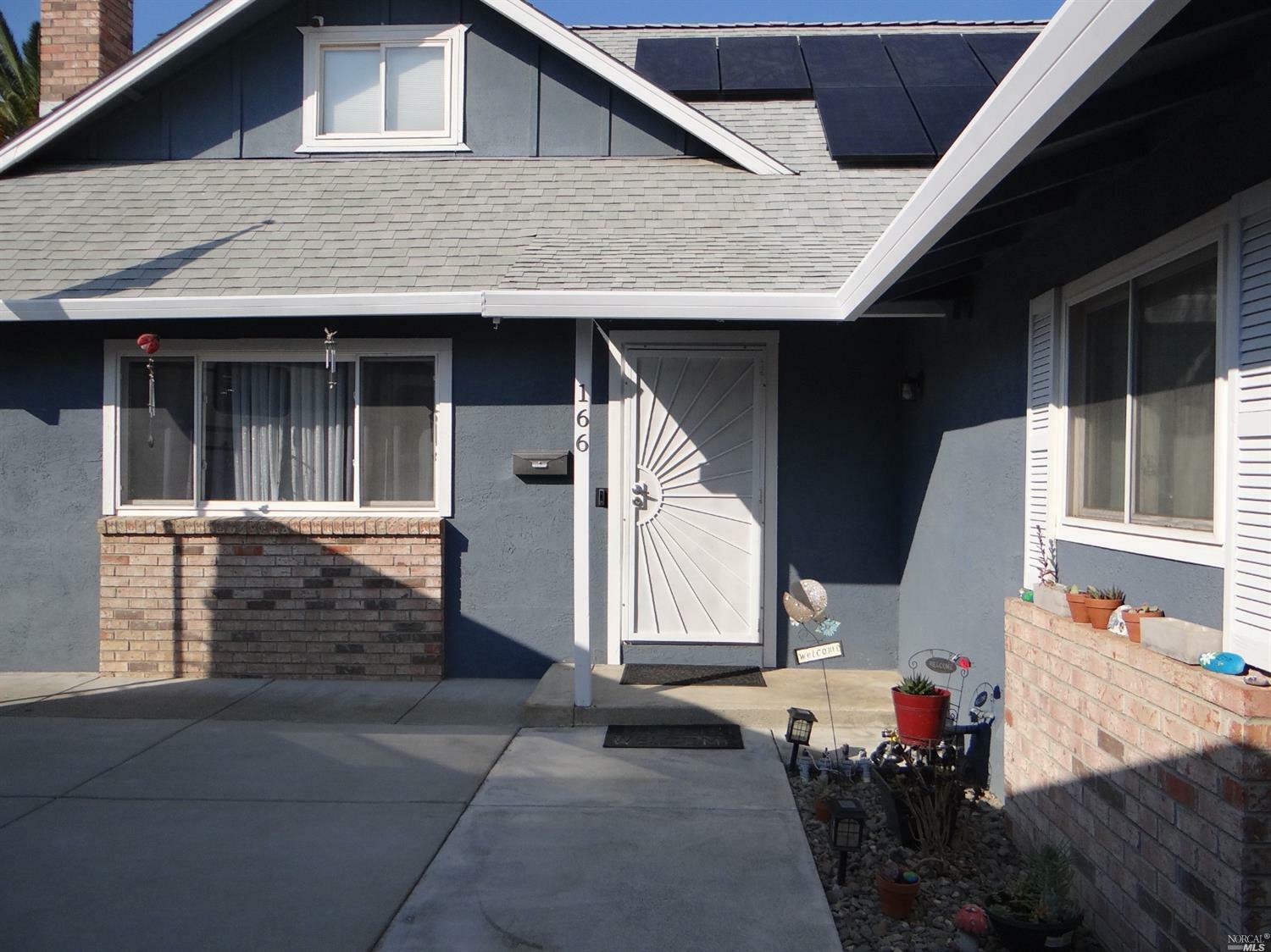 166 Arrowhead Drive  Vacaville CA 95687 photo