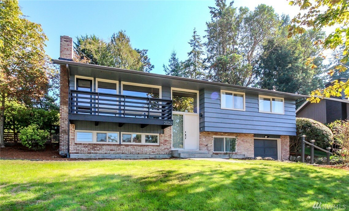 Property Photo: 23232 26th Ave S WA 98198