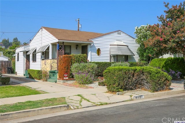 Property Photo:  4027 W Avenue 40  CA 90065 