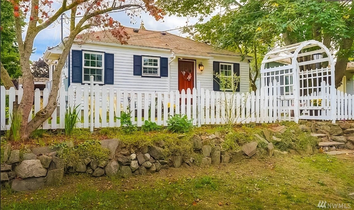 Property Photo: 2947 NE 38th Ave WA 98422