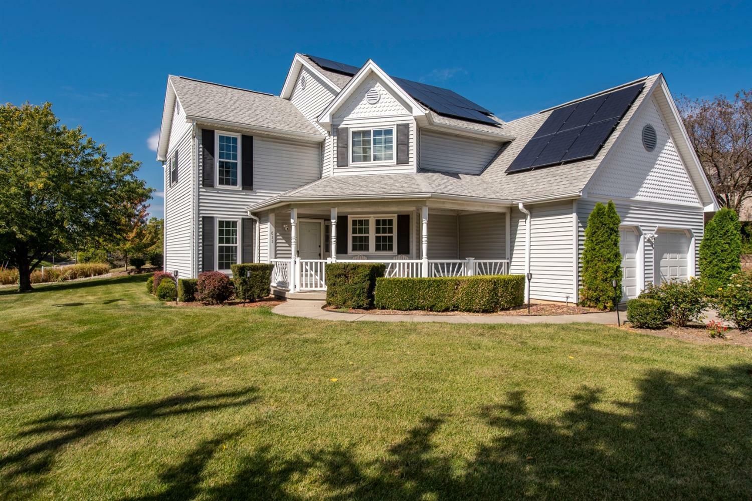 Property Photo: 611 N Bay Ct OH 45238