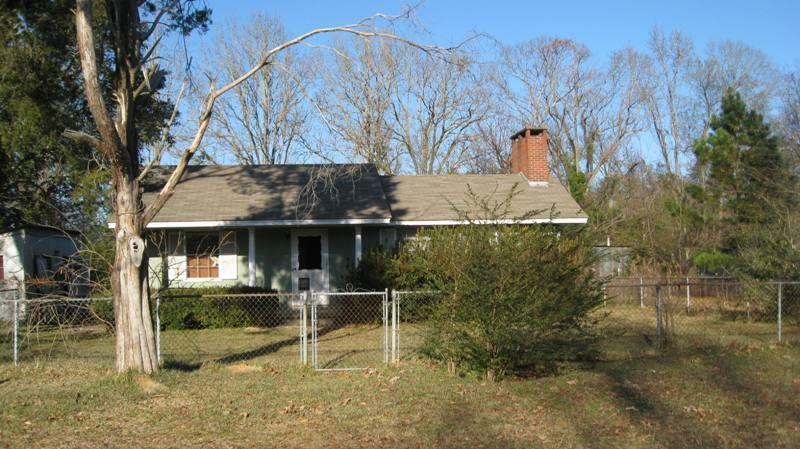 Property Photo:  52 Ira Hudson Rd.  MS 39401 