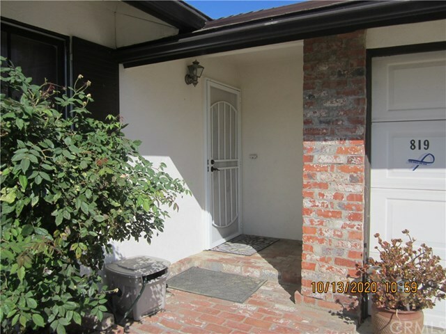 Property Photo:  819 E Hermosa Street  CA 93454 