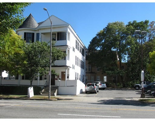 Property Photo: 465 Park Avenue MA 01610