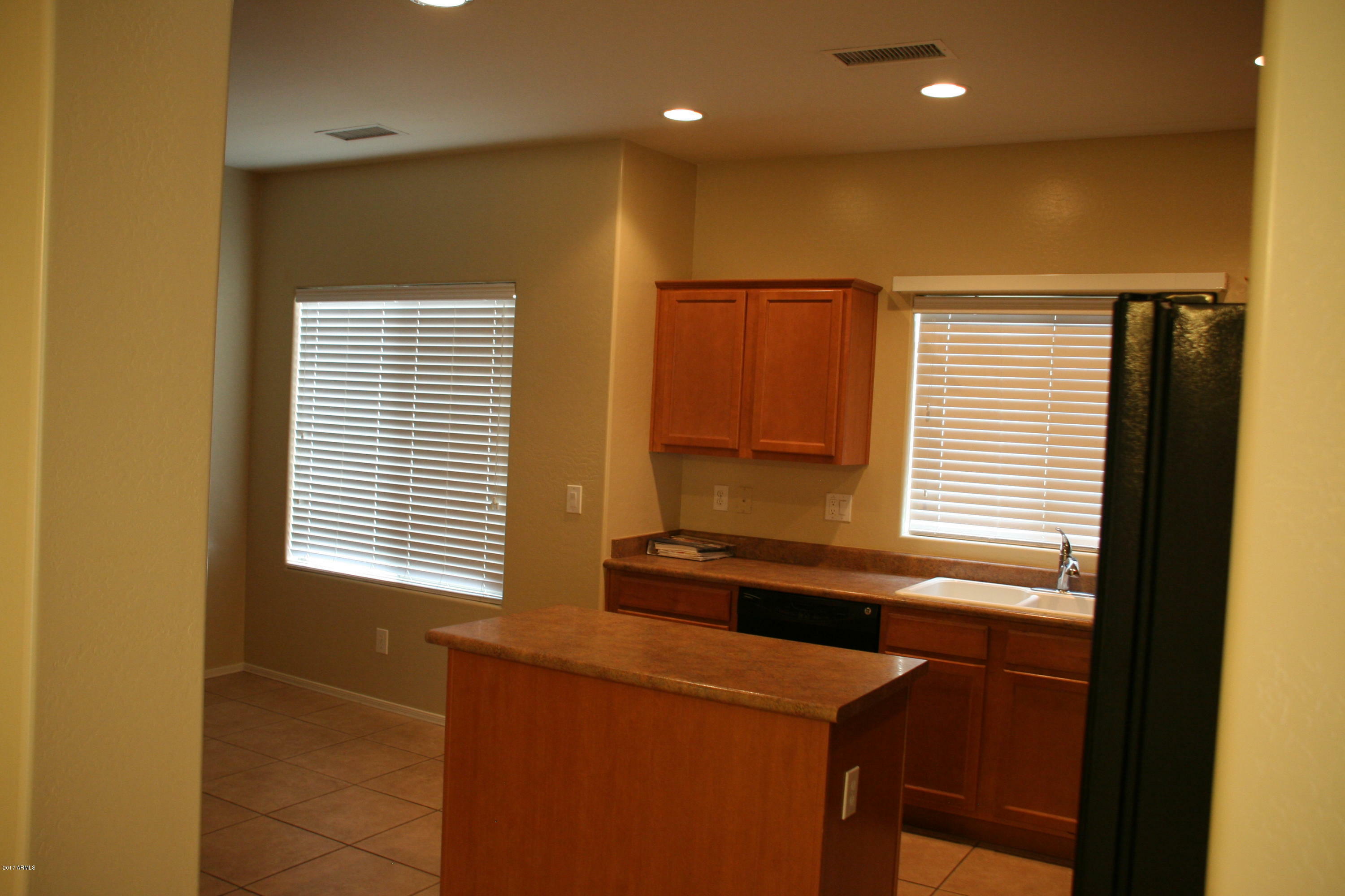 Property Photo: 8420 W Lewis Avenue AZ 85037
