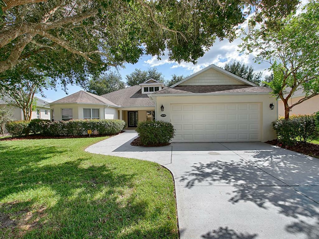 Property Photo:  26709 Augusta Springs Circle  FL 34748 