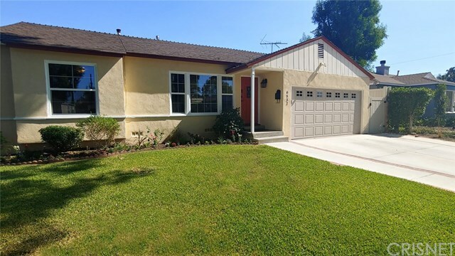 Property Photo:  6532 Rubio  CA 91406 