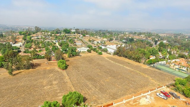 Property Photo:  Hutchison  CA 92084 