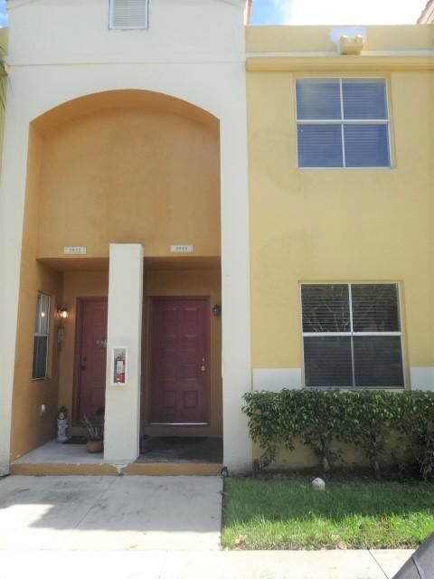 Property Photo:  3918 NW 90th Avenue 3918  FL 33351 