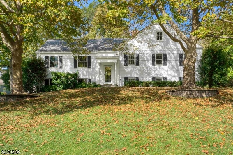 Property Photo: 4 Dale Dr NJ 07901