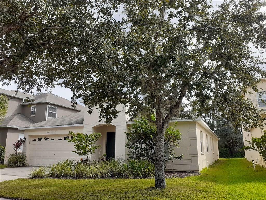 Property Photo:  10545 Coral Key Avenue  FL 33647 