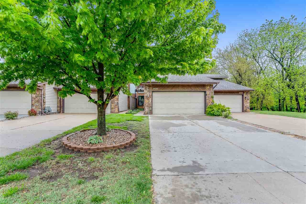 Property Photo: 2002 N Woodlawn Blvd KS 67037