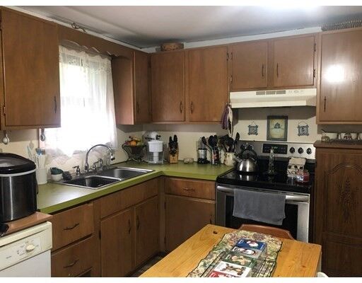 Property Photo: 74 Bottomley Ave MA 01611