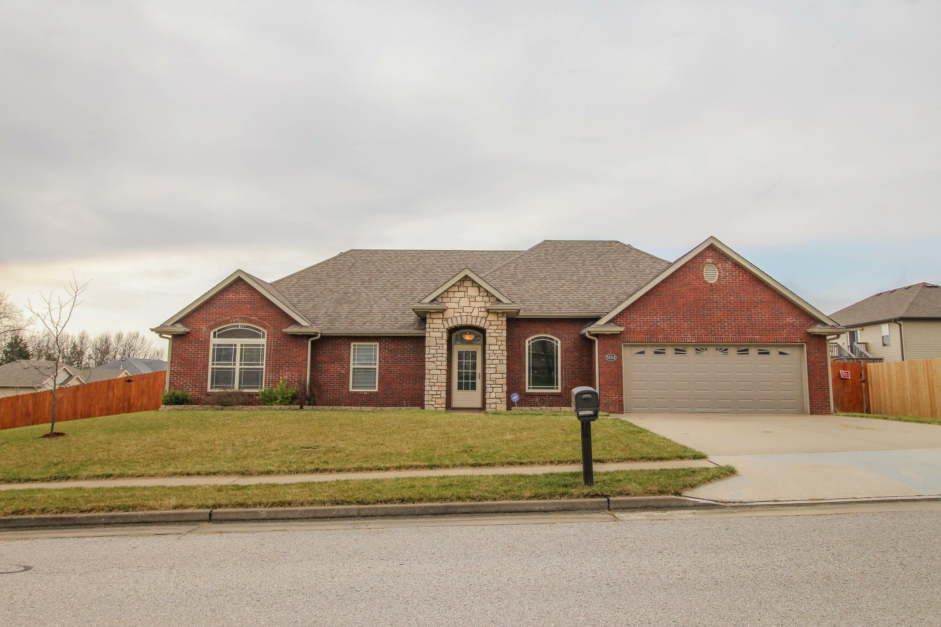 Property Photo:  5504 Sandrock Dr  MO 65202 