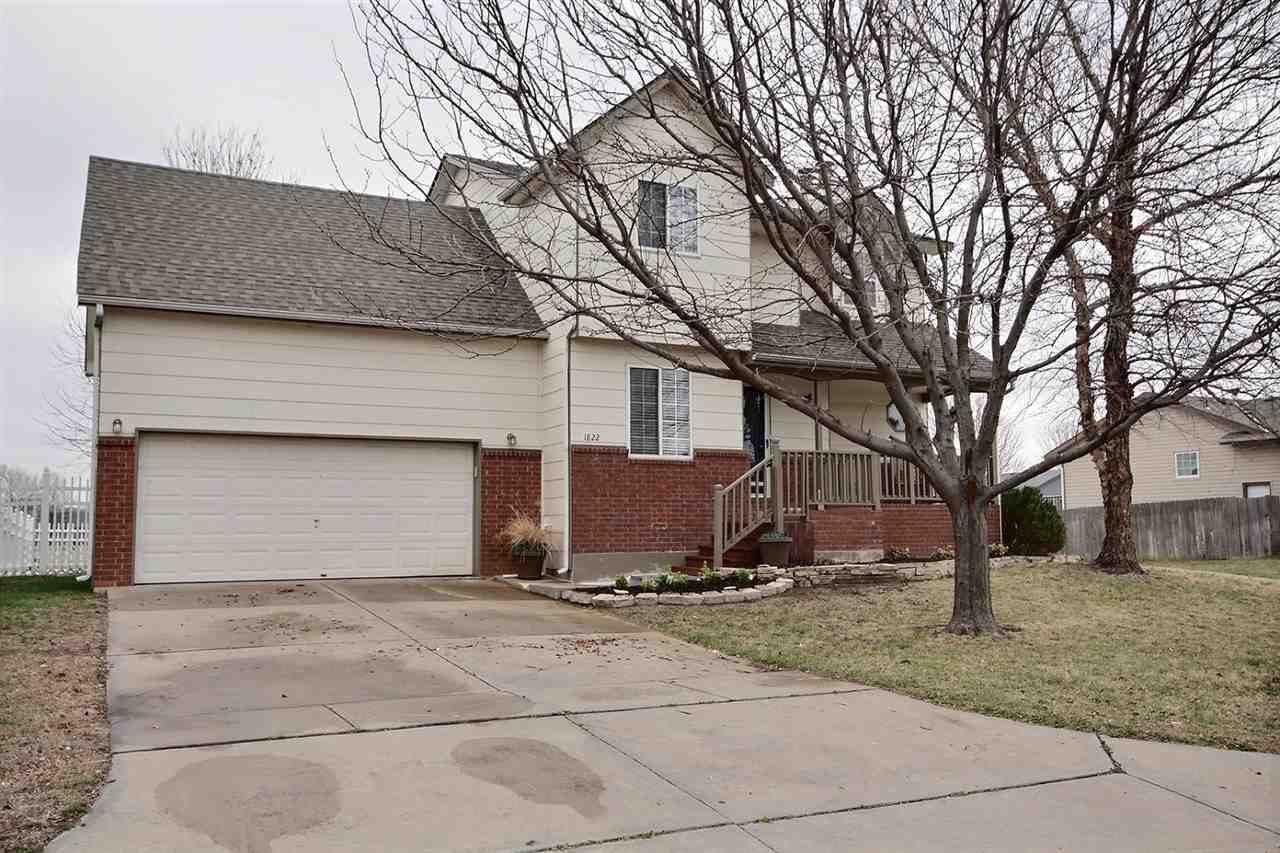 1822 N Denise Marie St  Wichita KS 67212 photo