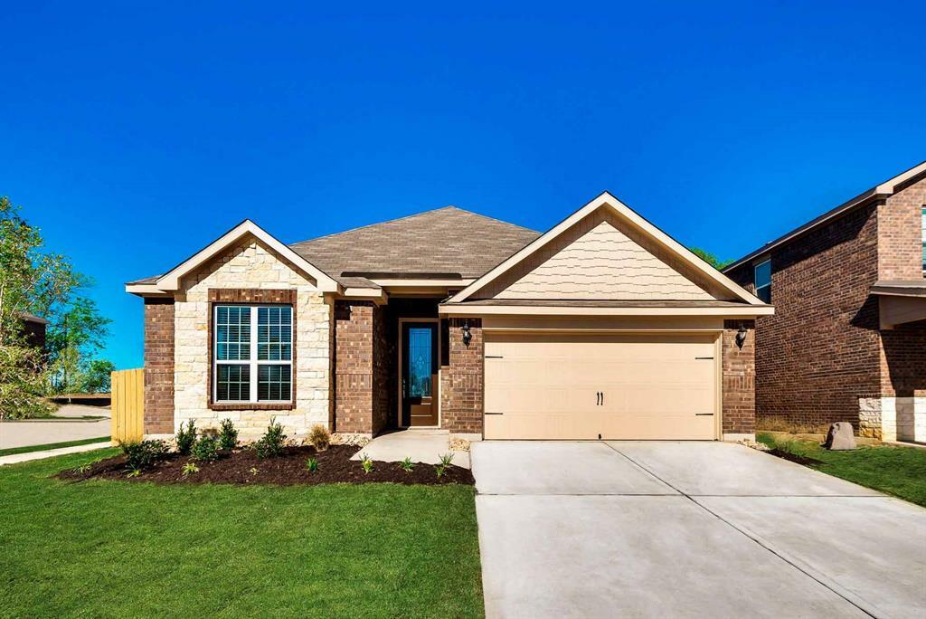 Property Photo: 5305 Persimmon Drive TX 76207