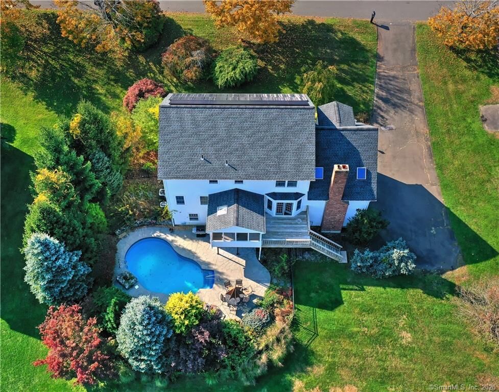 Property Photo: 8 Huntington Drive CT 06811
