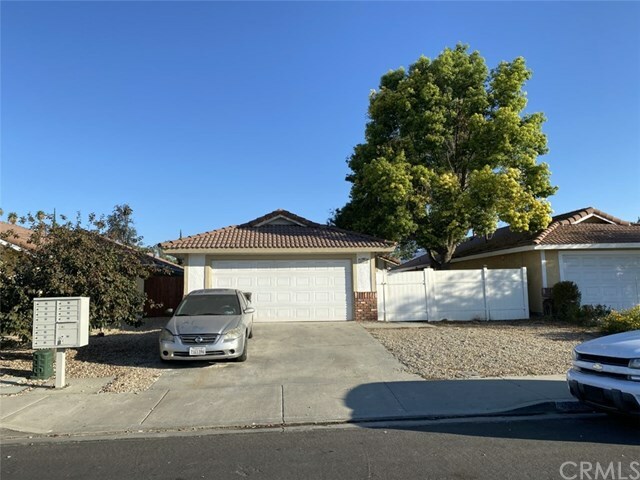 Property Photo:  828 Zephyr Circle  CA 92543 