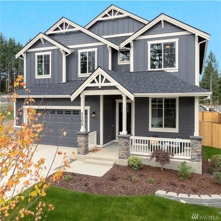 Property Photo: 11258 Malcolm Dr Ave NW WA 98383