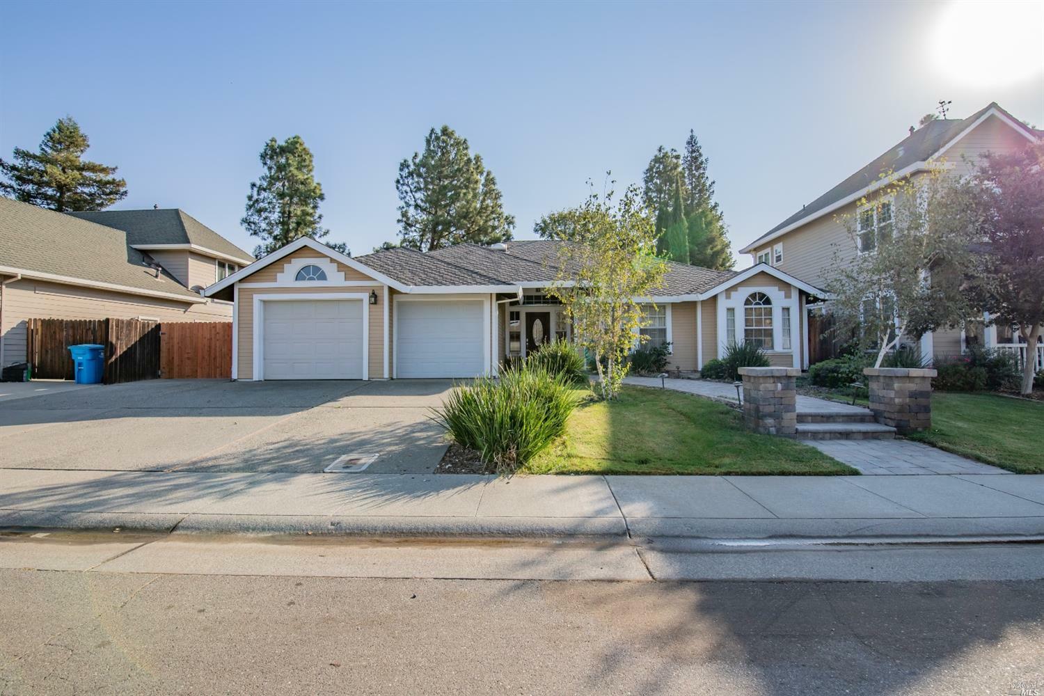 Property Photo:  380 Lynd Way  CA 95620 