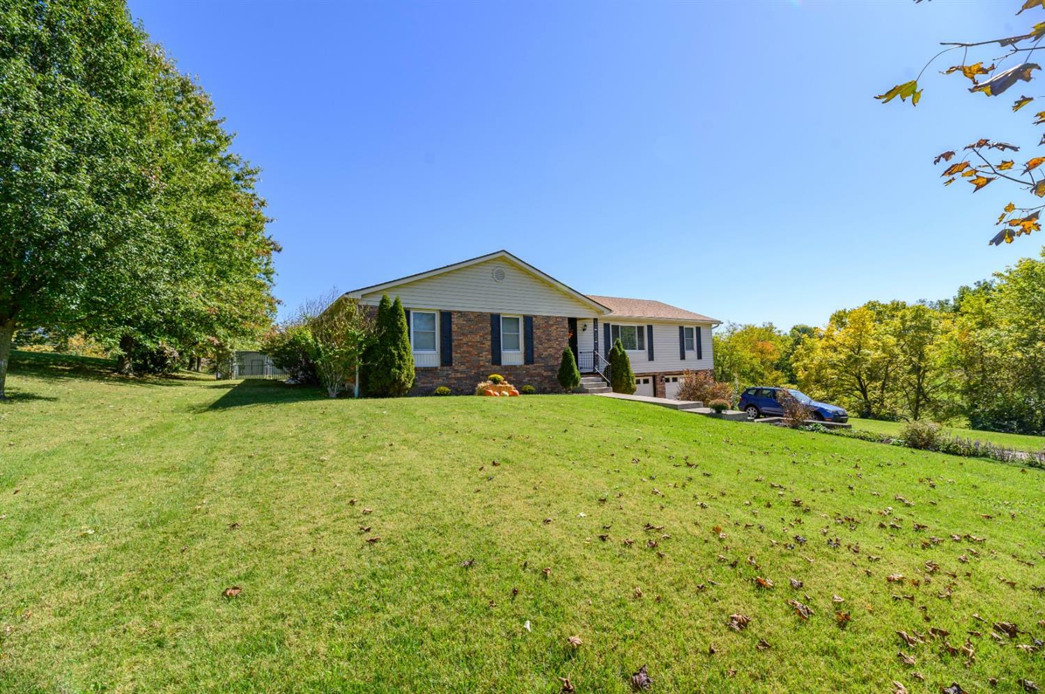 Property Photo:  140 Frankie Drive  KY 40475 