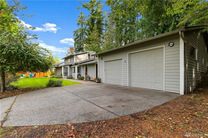 Property Photo:  1492 Oriental Ave  WA 98229 