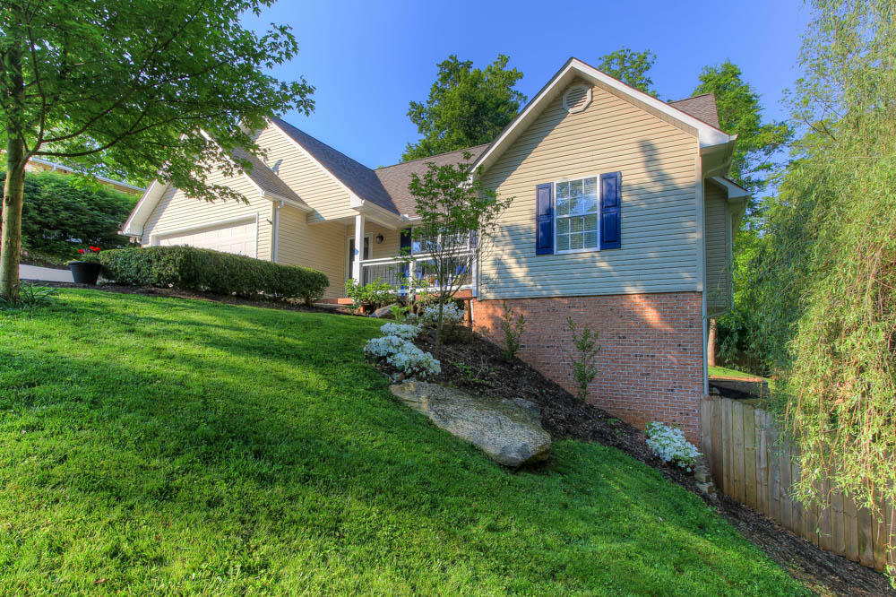 Property Photo:  509 Echo Valley Rd  TN 37923 