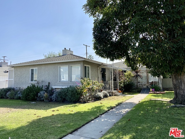 Property Photo: 6000 W 86th Pl CA 90045