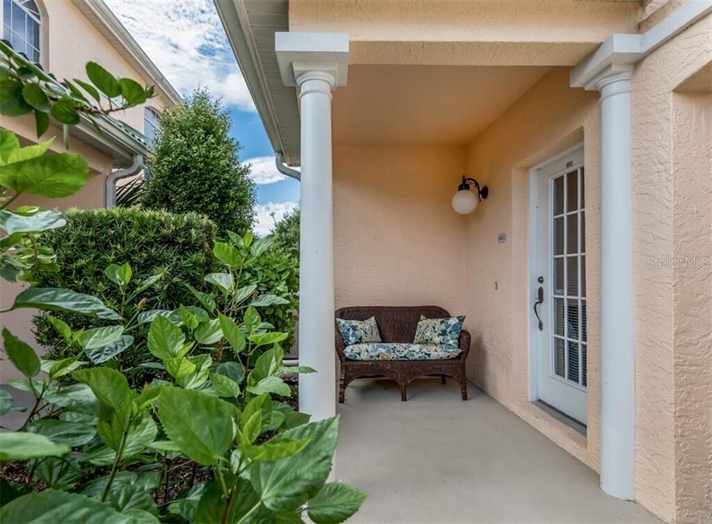 Property Photo: 1002 Gondola Park Drive 2blg10 FL 34292