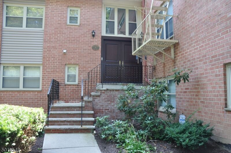 Property Photo:  31 Up Mountain Ave C3102  NJ 07042 