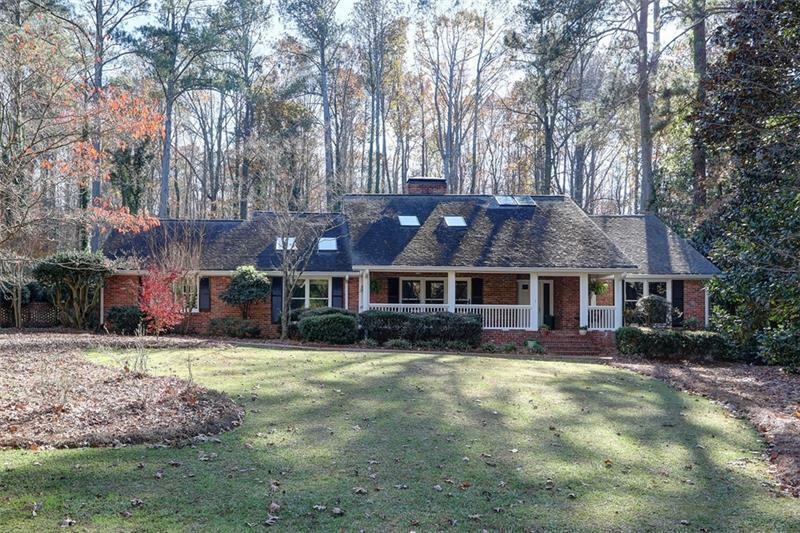 Property Photo:  496 Londonberry Road  GA 30327 