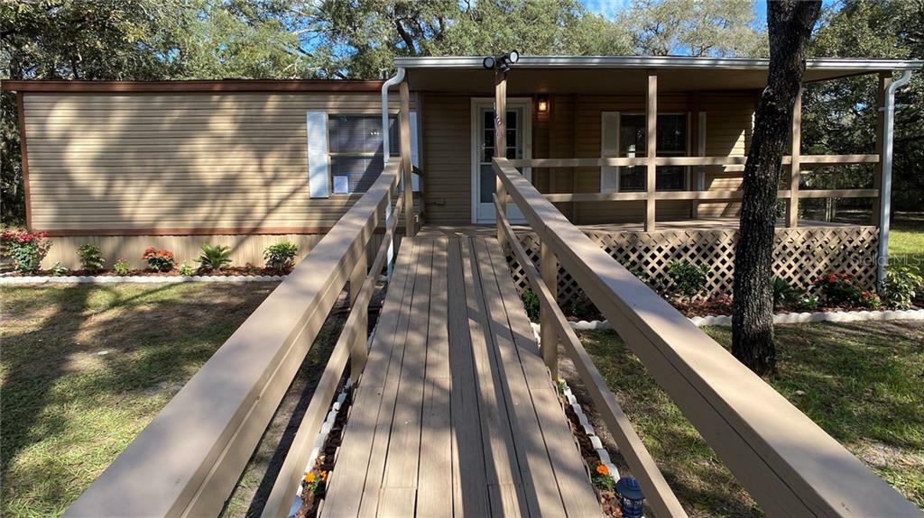 Property Photo: 15139 Toni Terrace FL 34669